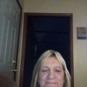 Meet your Posher, Becky